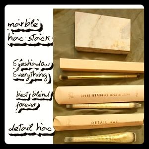 Maskcara Brush/Compact reserved for @_malloryyyy